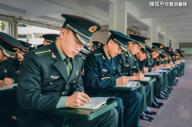 上军校，不花钱的成长之旅，还能攒下宝贵财富