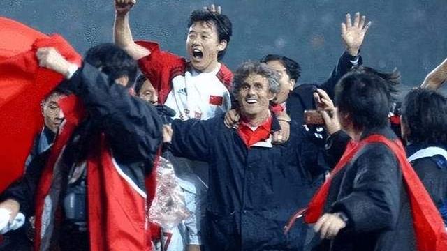 零八年奥运会足球冠军，那场被遗忘的中国奇迹