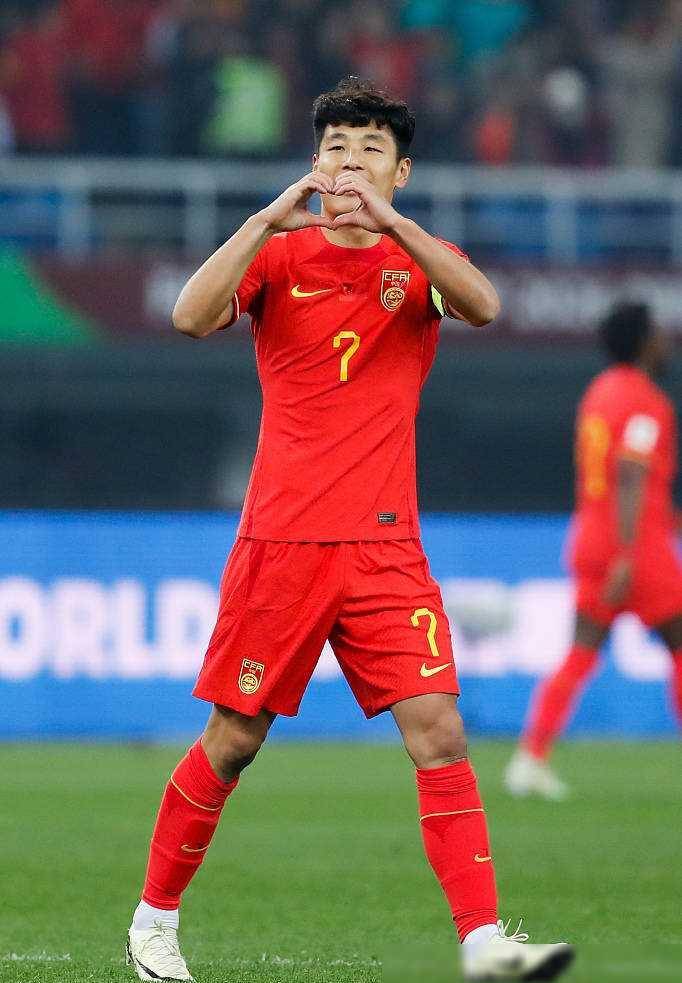 武磊为什么能参加国足世界杯预选赛