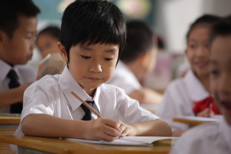 教育部，严控中小学暑期作业总量的背后故事
